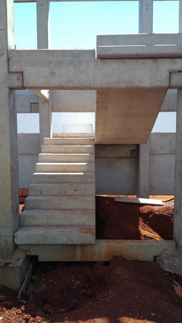 Escadas — 2